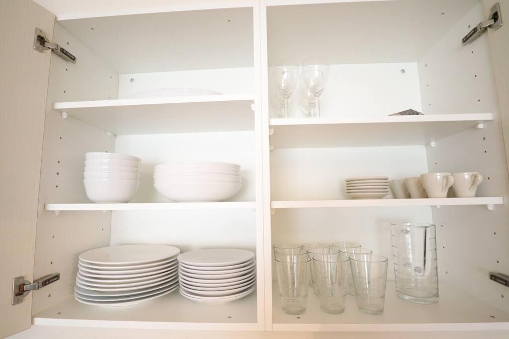 Comfortable, Very Well Located Between Train Station And Lake! Lausanne Eksteriør bilde